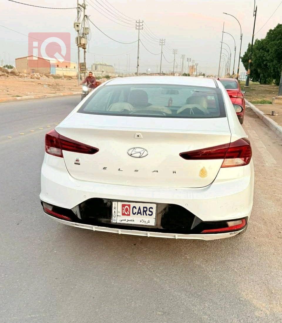 هيونداي النترا